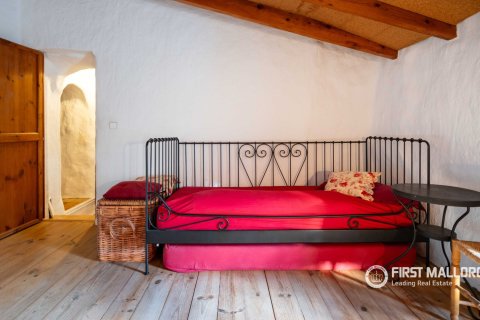 Finca for sale in Mallorca, Spain 4 bedrooms, 220 sq.m. No. 191957 - photo 21