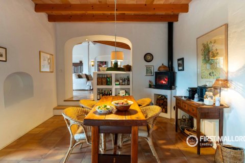 Finca for sale in Mallorca, Spain 4 bedrooms, 220 sq.m. No. 191957 - photo 11