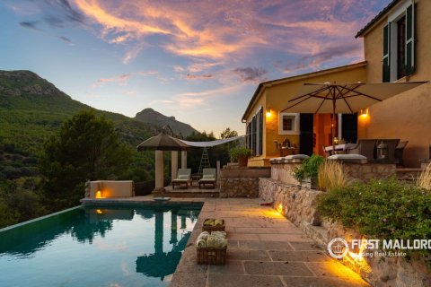 Finca in Mallorca, Spain 4 bedrooms, 220 sq.m. No. 191957
