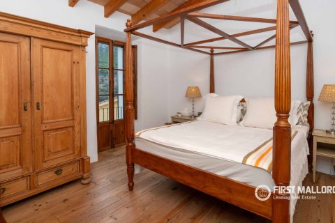 Finca for sale in Mallorca, Spain 4 bedrooms, 220 sq.m. No. 191957 - photo 17