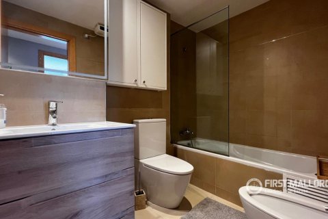 Apartment for rent in Port D'andratx, Mallorca, Spain 3 bedrooms, 92 sq.m. No. 191962 - photo 24