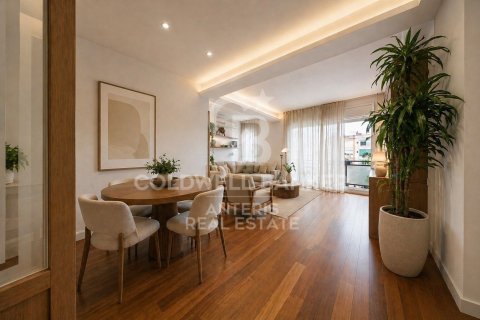 Apartment à Barcelona, Espagne 2 chambres, 121 m2 No. 178702