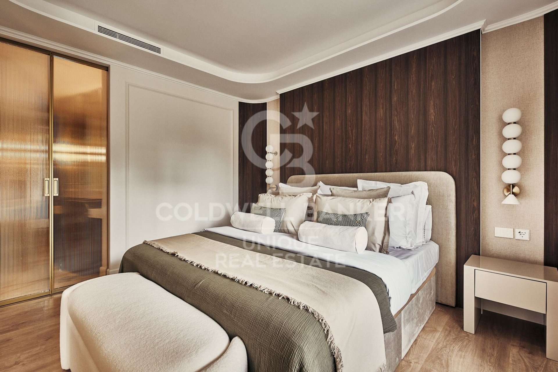 Dzīvoklis Madrid, Spānijā 5 istabas, 315 m2 Nr. 178697