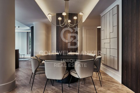 Apartment à vendre à Madrid, Espagne, 5 chambres, 315 m2 No. 178697 - photo 12