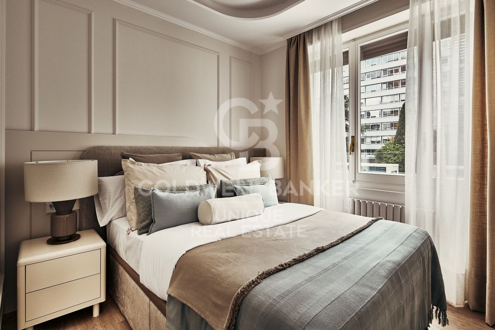 Dzīvoklis Madrid, Spānijā 5 istabas, 315 m2 Nr. 178697