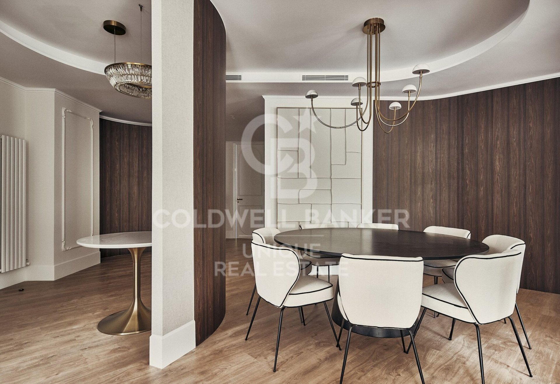 Dzīvoklis Madrid, Spānijā 5 istabas, 315 m2 Nr. 178697