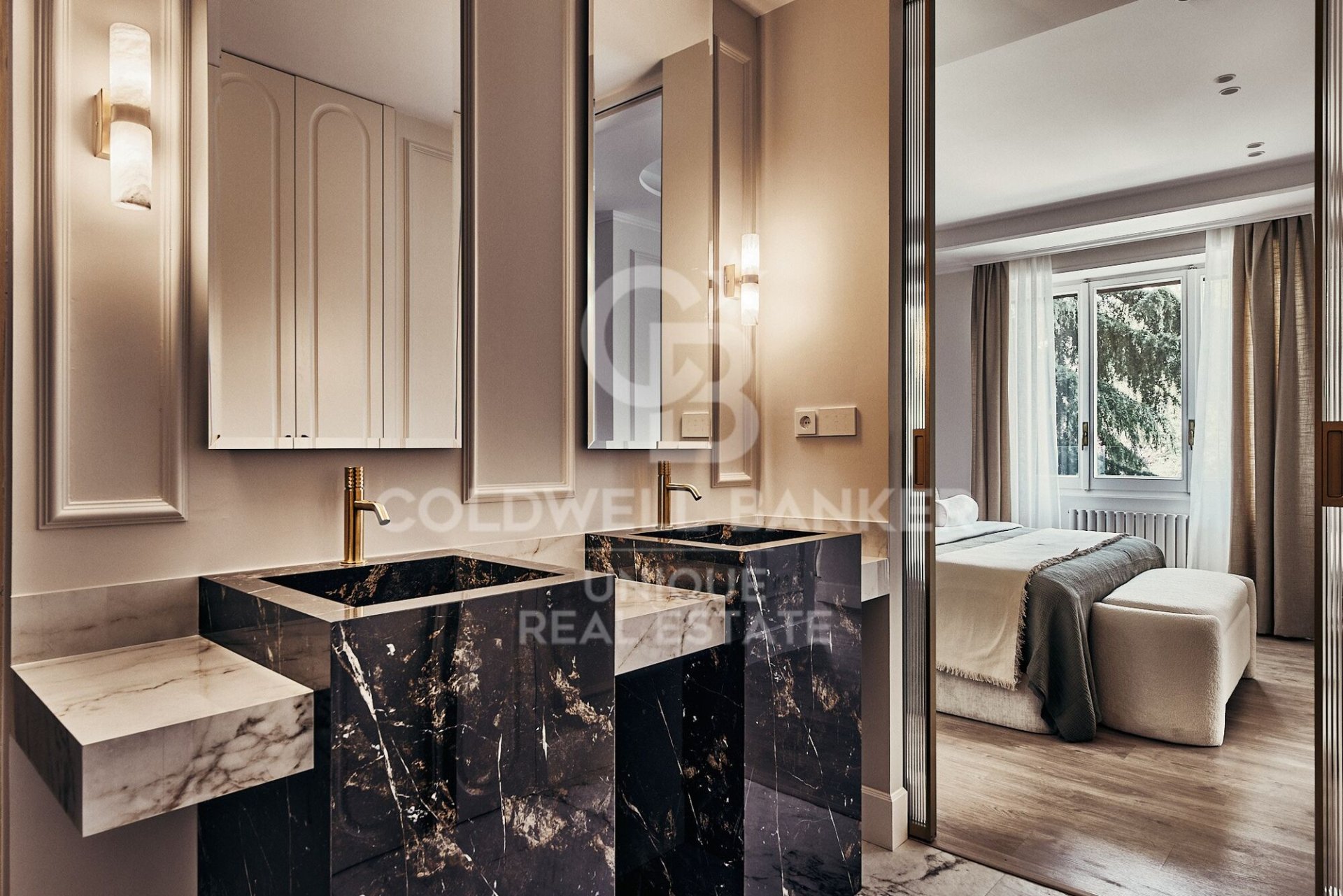 Dzīvoklis Madrid, Spānijā 5 istabas, 315 m2 Nr. 178697