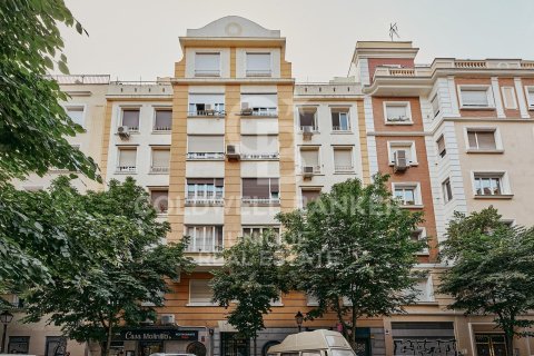 Apartment à vendre à Madrid, Espagne, 3 chambres, 166 m2 No. 178700 - photo 13