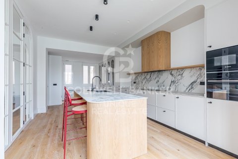 Apartment à vendre à Madrid, Espagne, 4 chambres, 304 m2 No. 178703 - photo 16