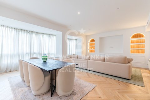 Apartment à vendre à Madrid, Espagne, 4 chambres, 304 m2 No. 178703 - photo 8