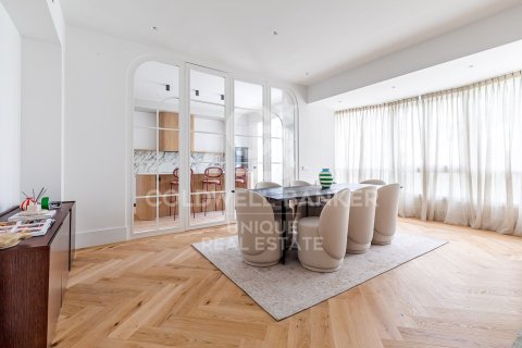 Apartment à vendre à Madrid, Espagne, 4 chambres, 304 m2 No. 178703 - photo 13