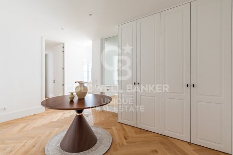 Apartment à vendre à Madrid, Espagne, 4 chambres, 304 m2 No. 178703 - photo 23