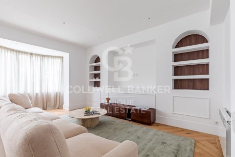 Apartment à vendre à Madrid, Espagne, 4 chambres, 304 m2 No. 178703 - photo 3