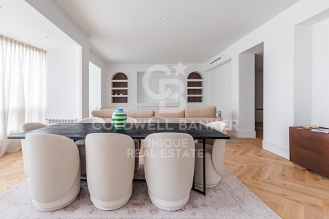 Apartment à vendre à Madrid, Espagne, 4 chambres, 304 m2 No. 178703 - photo 10