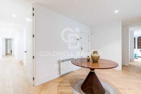 Apartment à vendre à Madrid, Espagne, 4 chambres, 304 m2 No. 178703 - photo 26