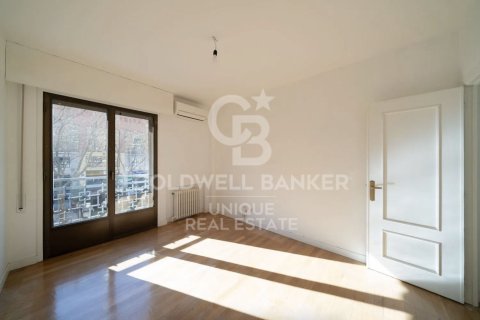 Apartment à Madrid, Espagne 4 chambres, 192 m2 No. 178698
