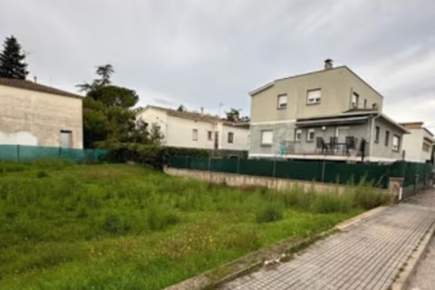 Tontti myytävänä Caldes de Malavella, Girona, Espanja , 355 m2 No. 185983 - kuva 2