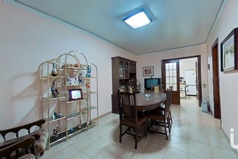 Casa in vendita a Lleida, Spagna 7 camere da letto, 447 mq. N° 185980 - foto 6