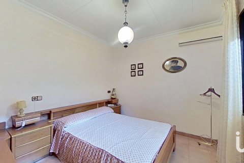 Casa in vendita a Lleida, Spagna 7 camere da letto, 447 mq. N° 185980 - foto 19