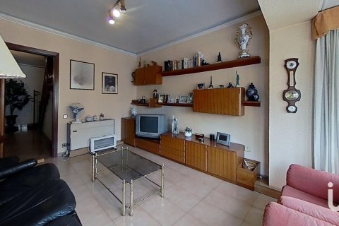 Casa in vendita a Lleida, Spagna 7 camere da letto, 447 mq. N° 185980 - foto 4