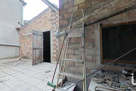 Casa in vendita a Lleida, Spagna 7 camere da letto, 447 mq. N° 185980 - foto 25