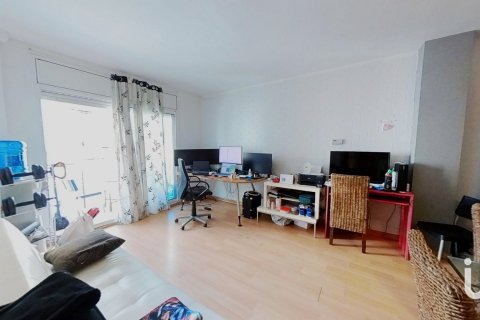 Apartment à El Vendrell, Tarragona, Espagne 3 chambres, 95 m2 No. 185978