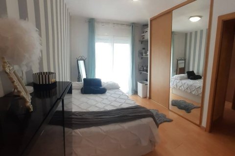 Apartment for sale in El Vendrell, Tarragona, Spain 3 bedrooms, 95 sq.m. No. 185978 - photo 9