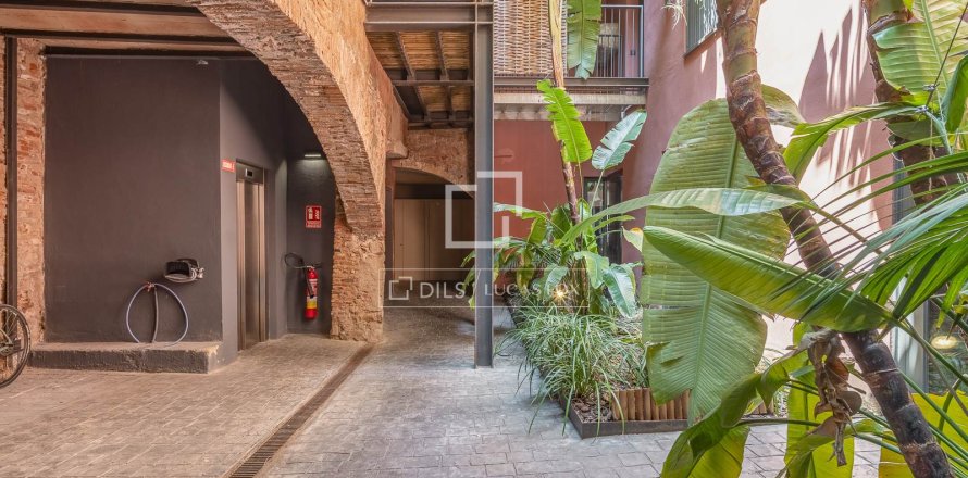 Apartamento en Barcelona, España 1 dormitorio, 47 m2 No. 192569