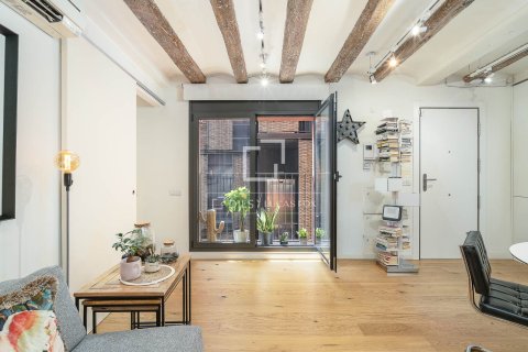Apartamento en venta en Barcelona, España 1 dormitorio, 47 m2 No. 192569 - foto 3