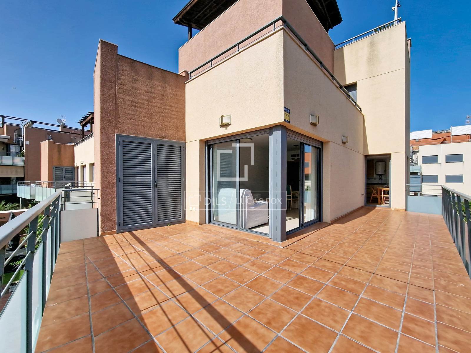 Apartament w Cubelles, Barcelona, Hiszpania 4 sypialnie, 119 mkw. nr 192570