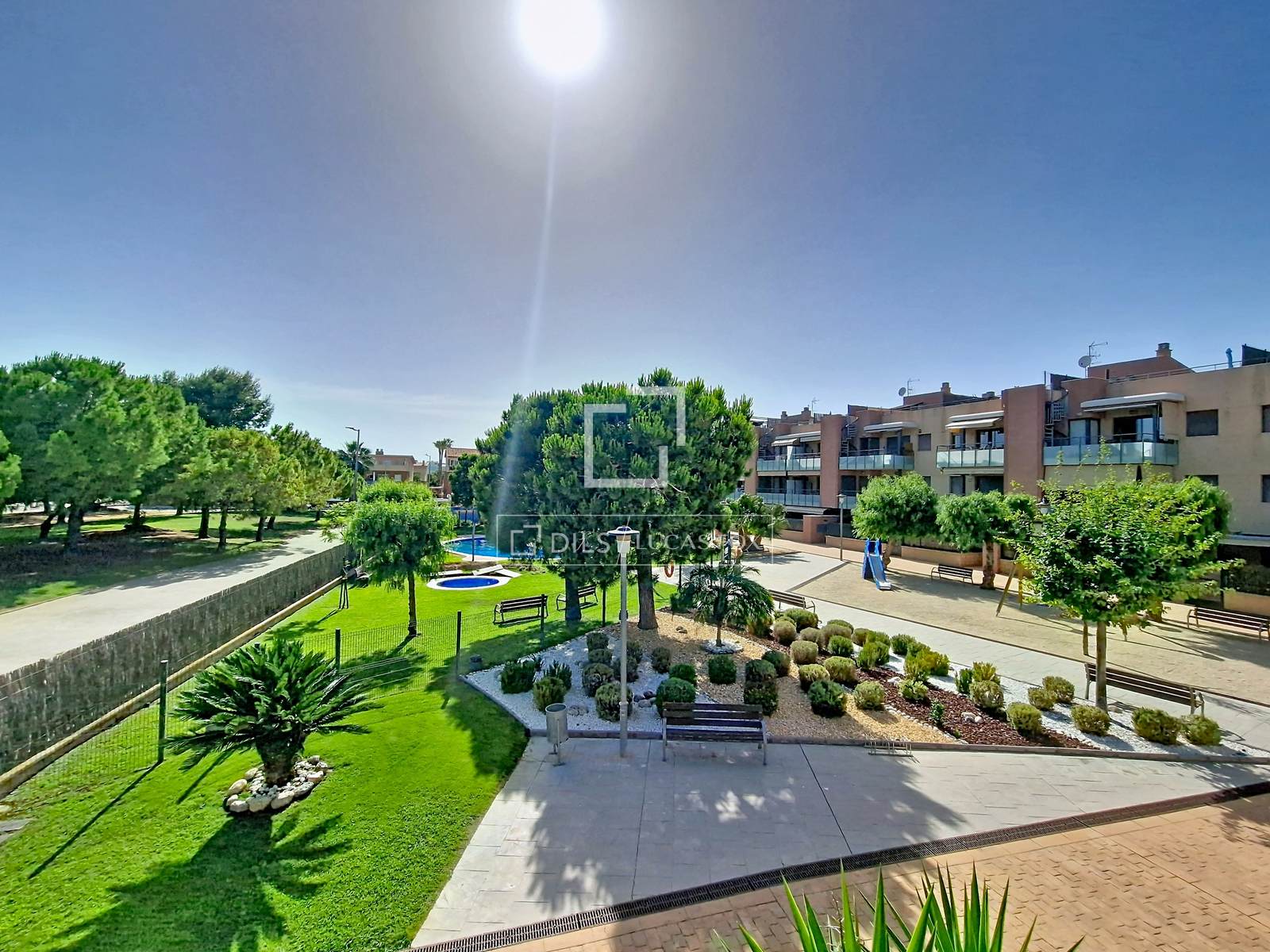 Apartament w Cubelles, Barcelona, Hiszpania 4 sypialnie, 119 mkw. nr 192570