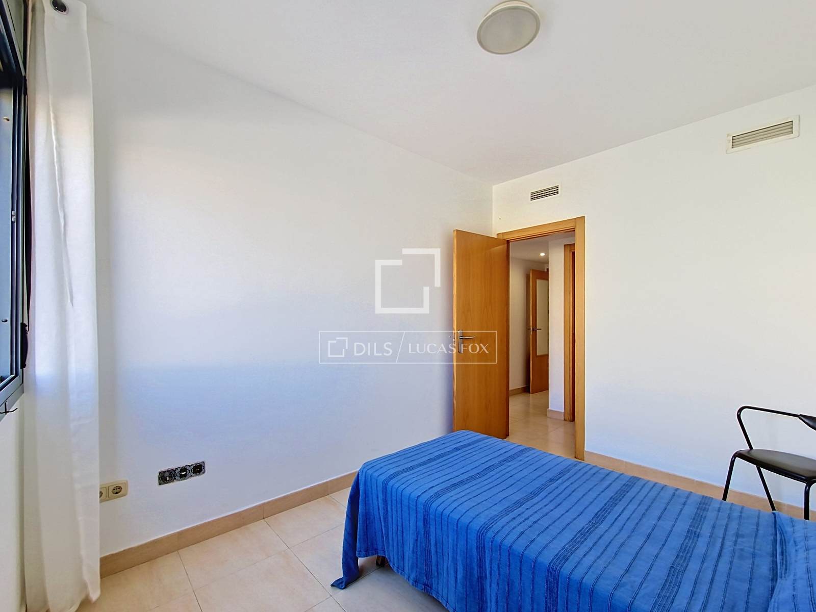 Apartament w Cubelles, Barcelona, Hiszpania 4 sypialnie, 119 mkw. nr 192570