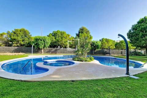 Apartamento en venta en Cubelles, Barcelona, España 4 dormitorios, 119 m2 No. 192570 - foto 3