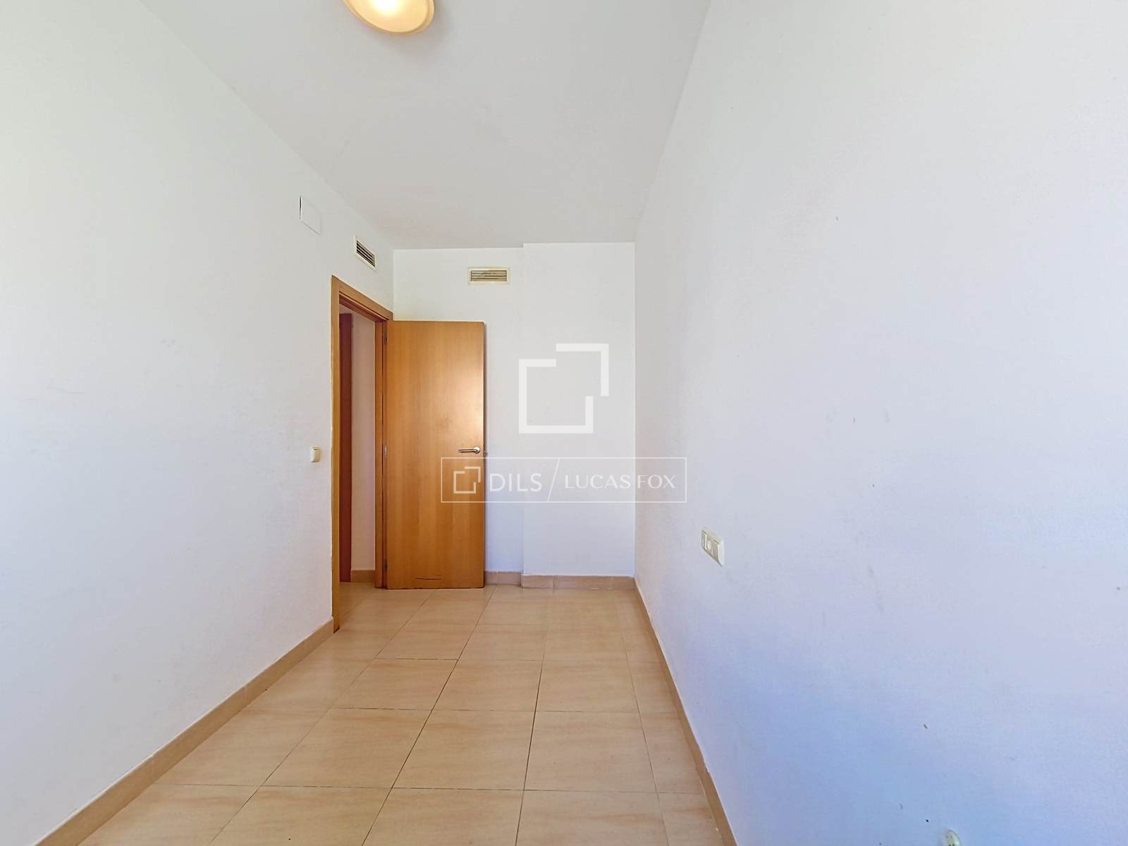 Apartament w Cubelles, Barcelona, Hiszpania 4 sypialnie, 119 mkw. nr 192570