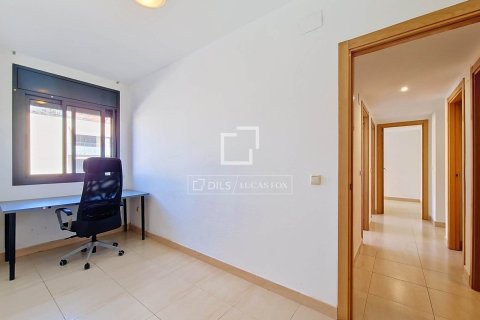 Apartamento en venta en Cubelles, Barcelona, España 4 dormitorios, 119 m2 No. 192570 - foto 27