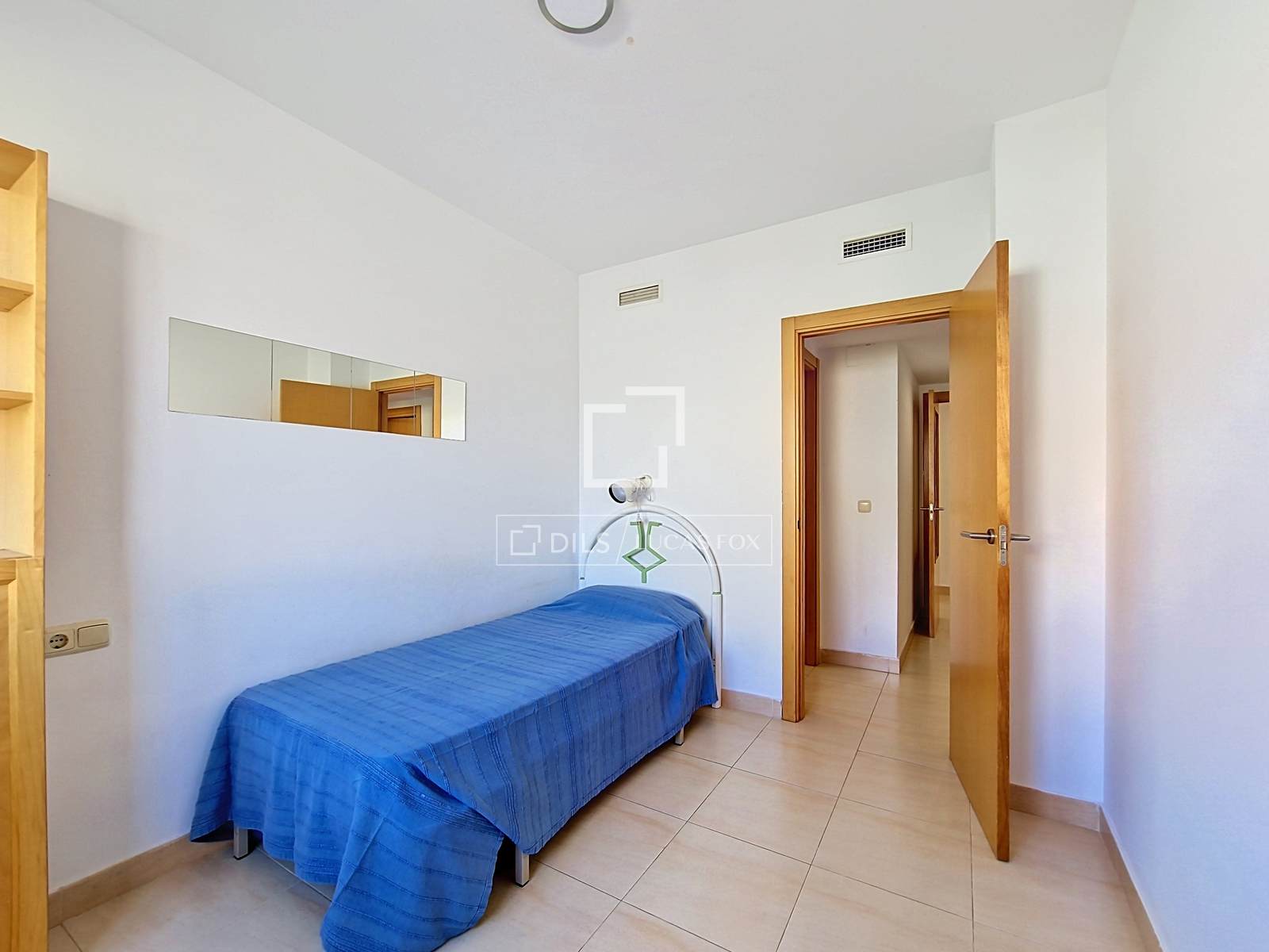 Apartament w Cubelles, Barcelona, Hiszpania 4 sypialnie, 119 mkw. nr 192570