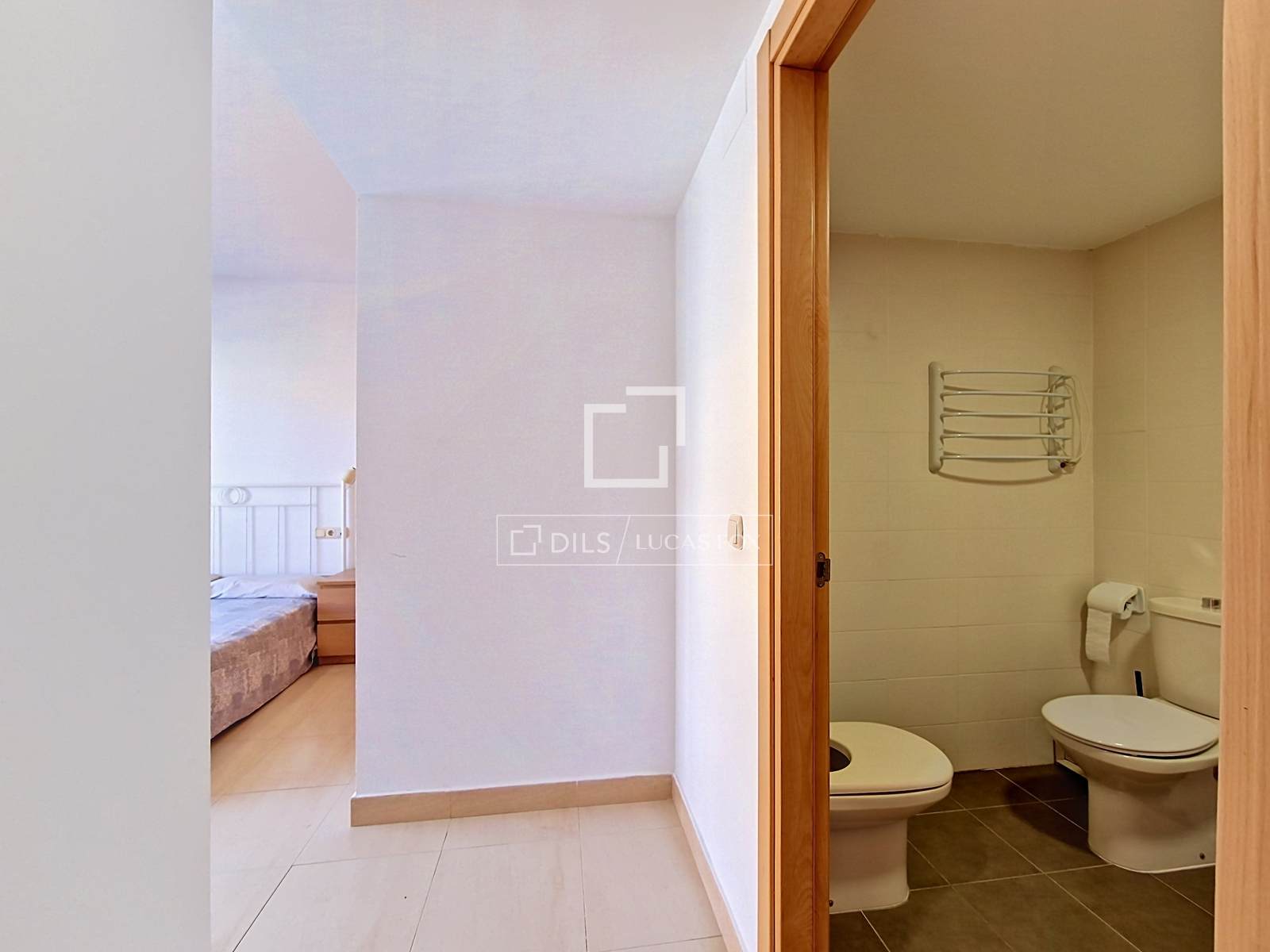 Apartament w Cubelles, Barcelona, Hiszpania 4 sypialnie, 119 mkw. nr 192570
