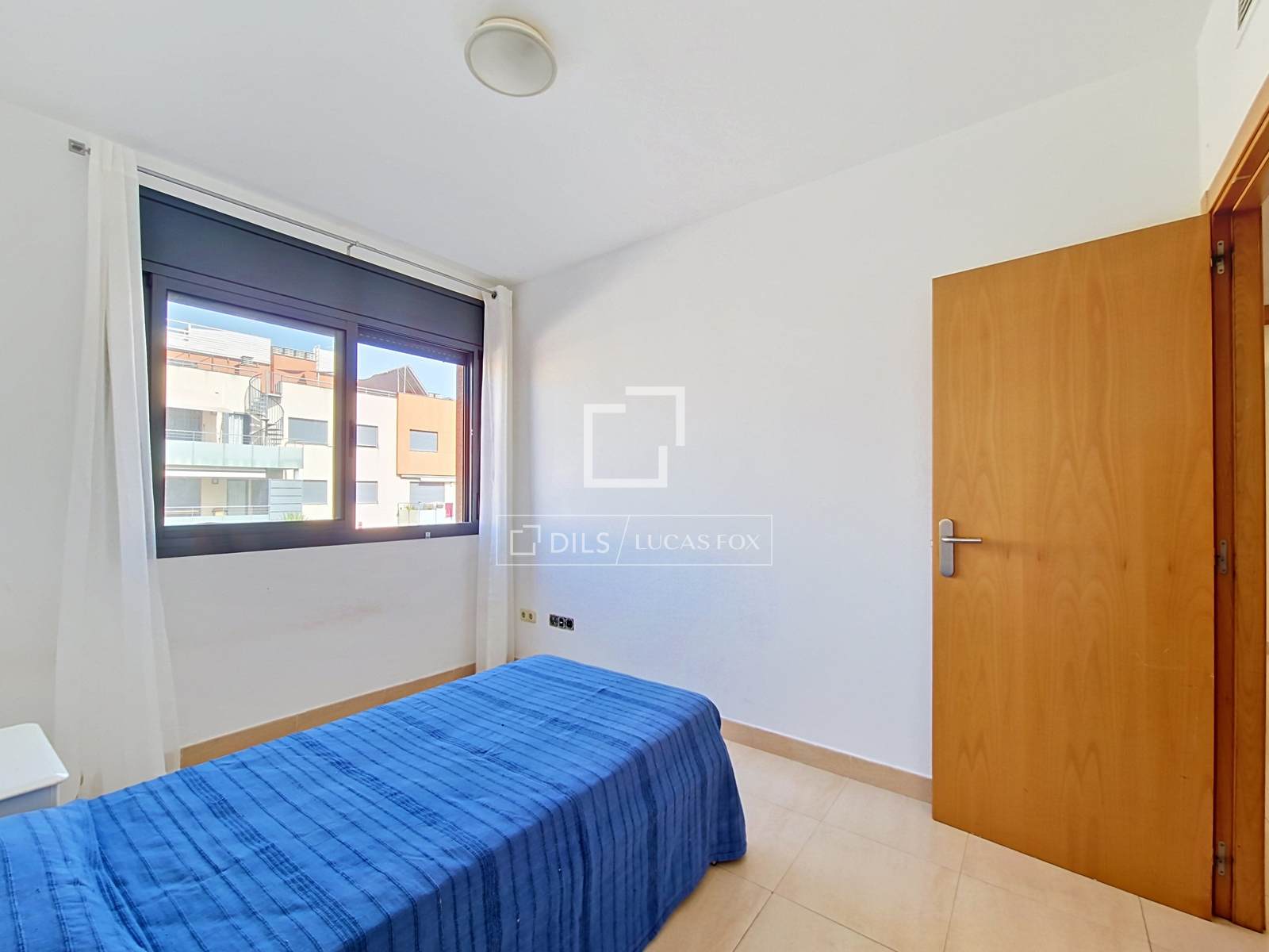 Apartament w Cubelles, Barcelona, Hiszpania 4 sypialnie, 119 mkw. nr 192570