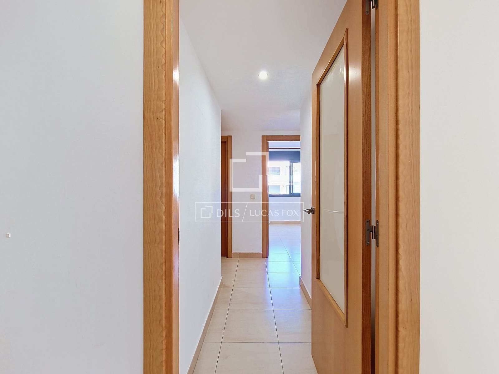 Apartament w Cubelles, Barcelona, Hiszpania 4 sypialnie, 119 mkw. nr 192570