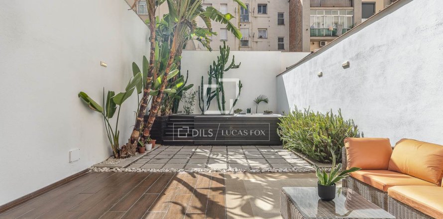 Apartamento en Barcelona, España 2 dormitorios, 112 m2 No. 192567