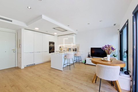 Apartamento en venta en Vilanova i la Geltrú, Barcelona, España 2 dormitorios, 74 m2 No. 192568 - foto 17