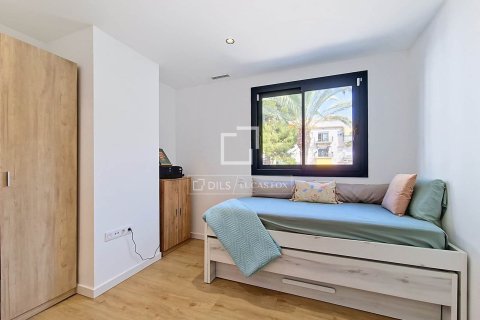 Apartamento en venta en Vilanova i la Geltrú, Barcelona, España 2 dormitorios, 74 m2 No. 192568 - foto 26