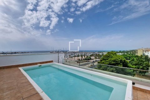 Apartamento en venta en Vilanova i la Geltrú, Barcelona, España 2 dormitorios, 74 m2 No. 192568 - foto 3