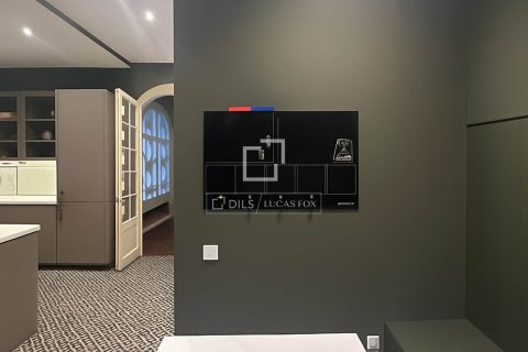 Apartamento en venta en Barcelona, España 3 dormitorios, 152 m2 No. 192573 - foto 17
