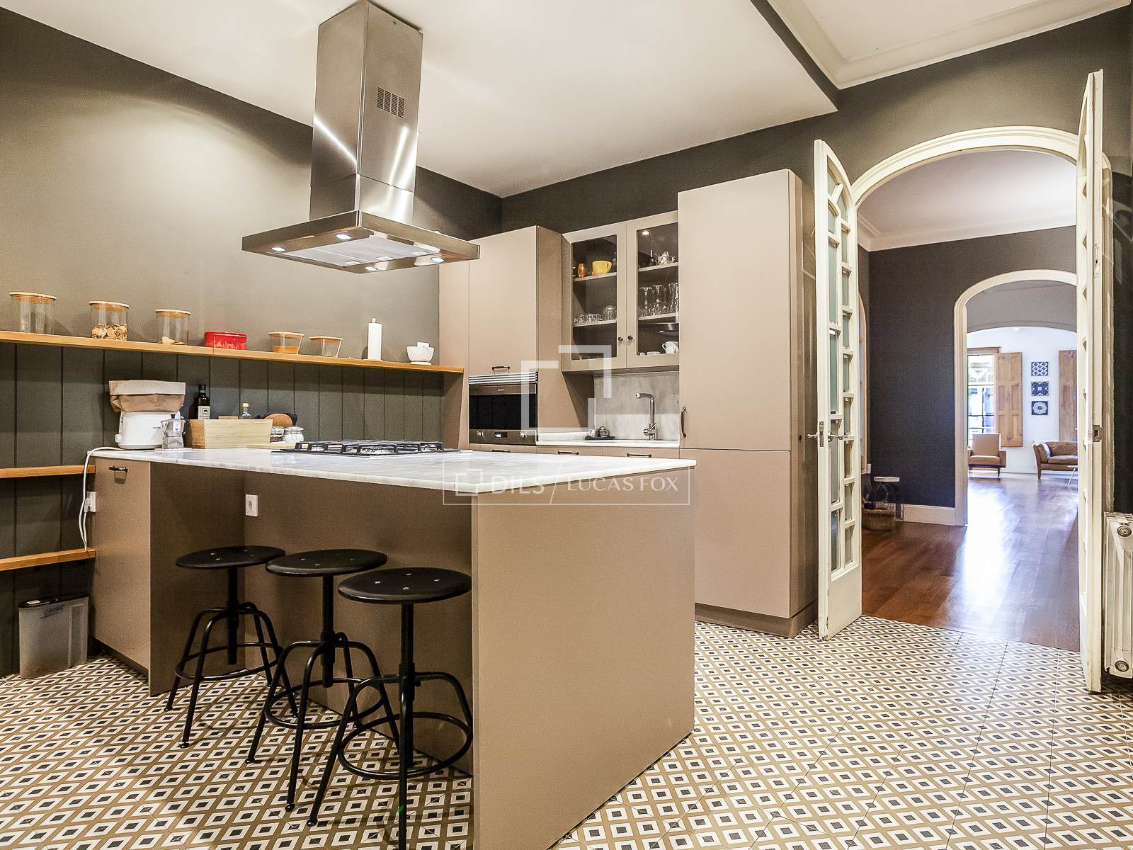 Apartament w Barcelona, Hiszpania 3 sypialnie, 152 mkw. nr 192573
