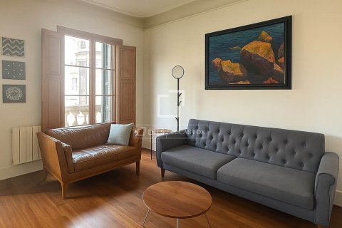 Apartamento en venta en Barcelona, España 3 dormitorios, 152 m2 No. 192573 - foto 7