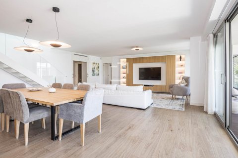 Apartamento en venta en Sant Cugat del Vallès, Barcelona, España 5 dormitorios, 235 m2 No. 192572 - foto 7