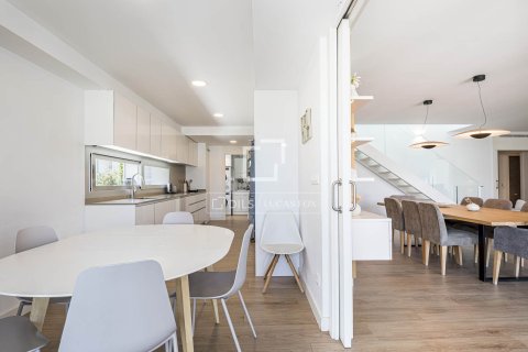 Apartamento en venta en Sant Cugat del Vallès, Barcelona, España 5 dormitorios, 235 m2 No. 192572 - foto 10