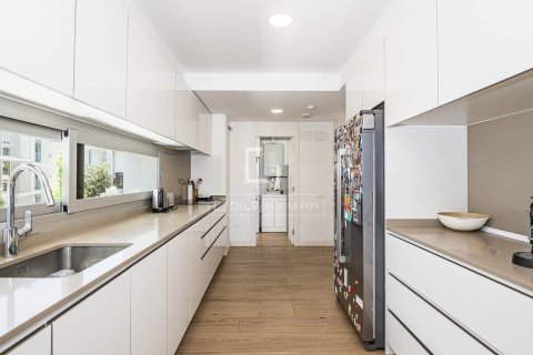 Apartamento en venta en Sant Cugat del Vallès, Barcelona, España 5 dormitorios, 235 m2 No. 192572 - foto 12