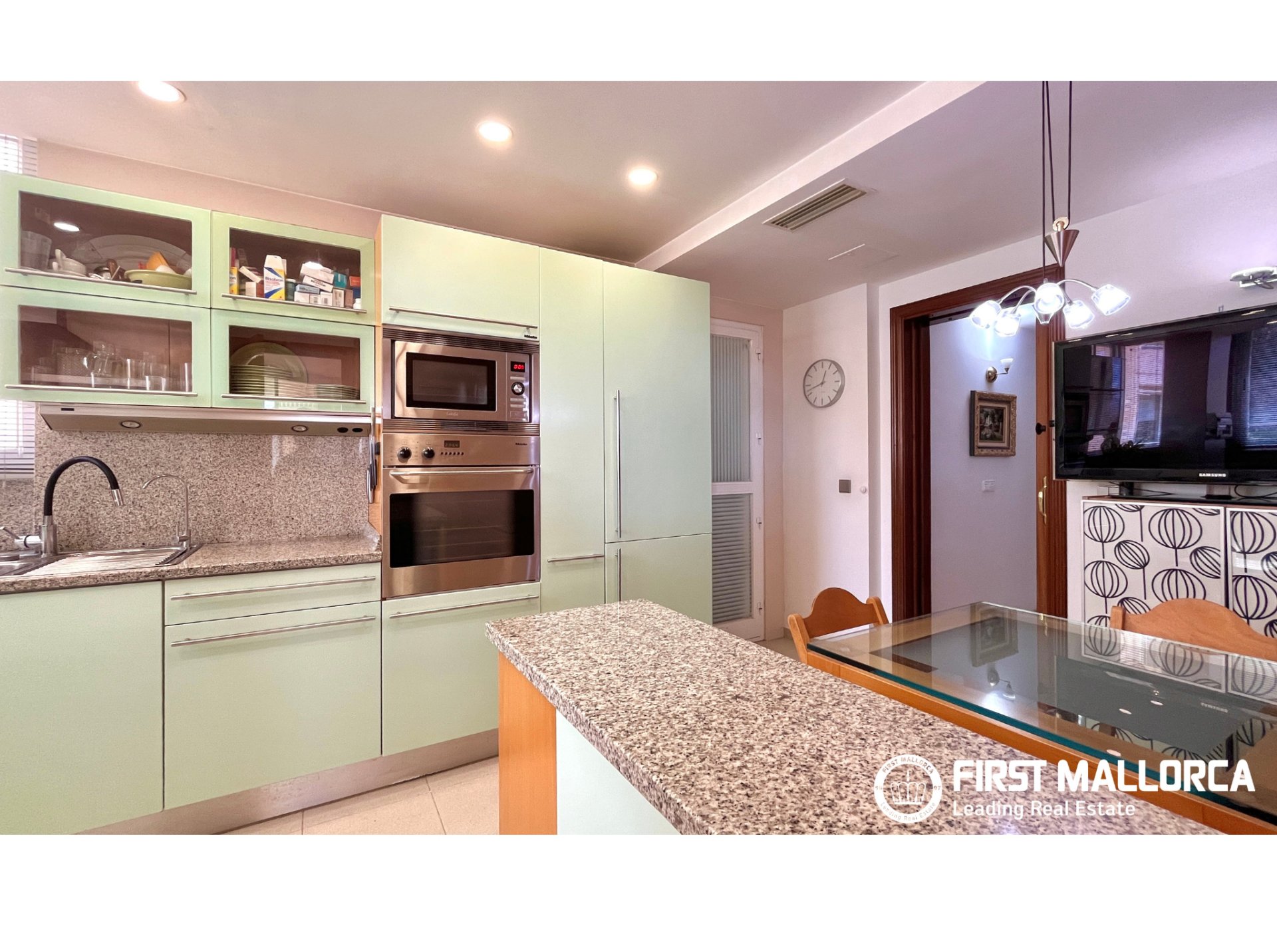 Apartamento en Bendinat, Mallorca, España 4 dormitorios, 150 m2 No. 171996